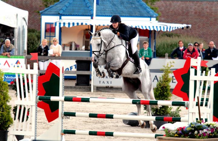 Emir R